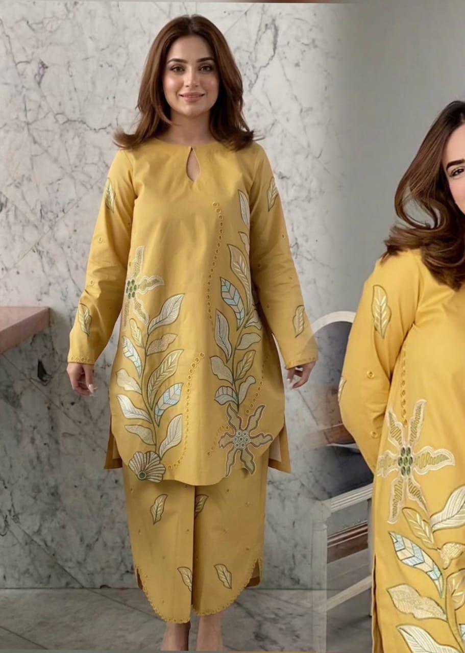 Golden yellow Zb-1062