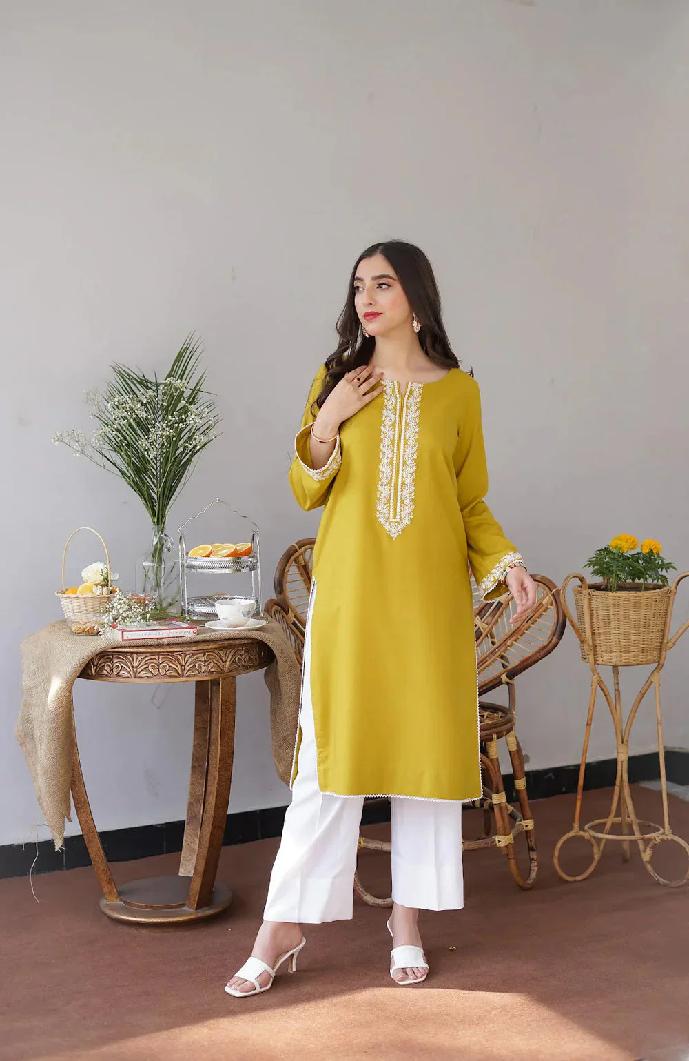 Spring Yellow 8099