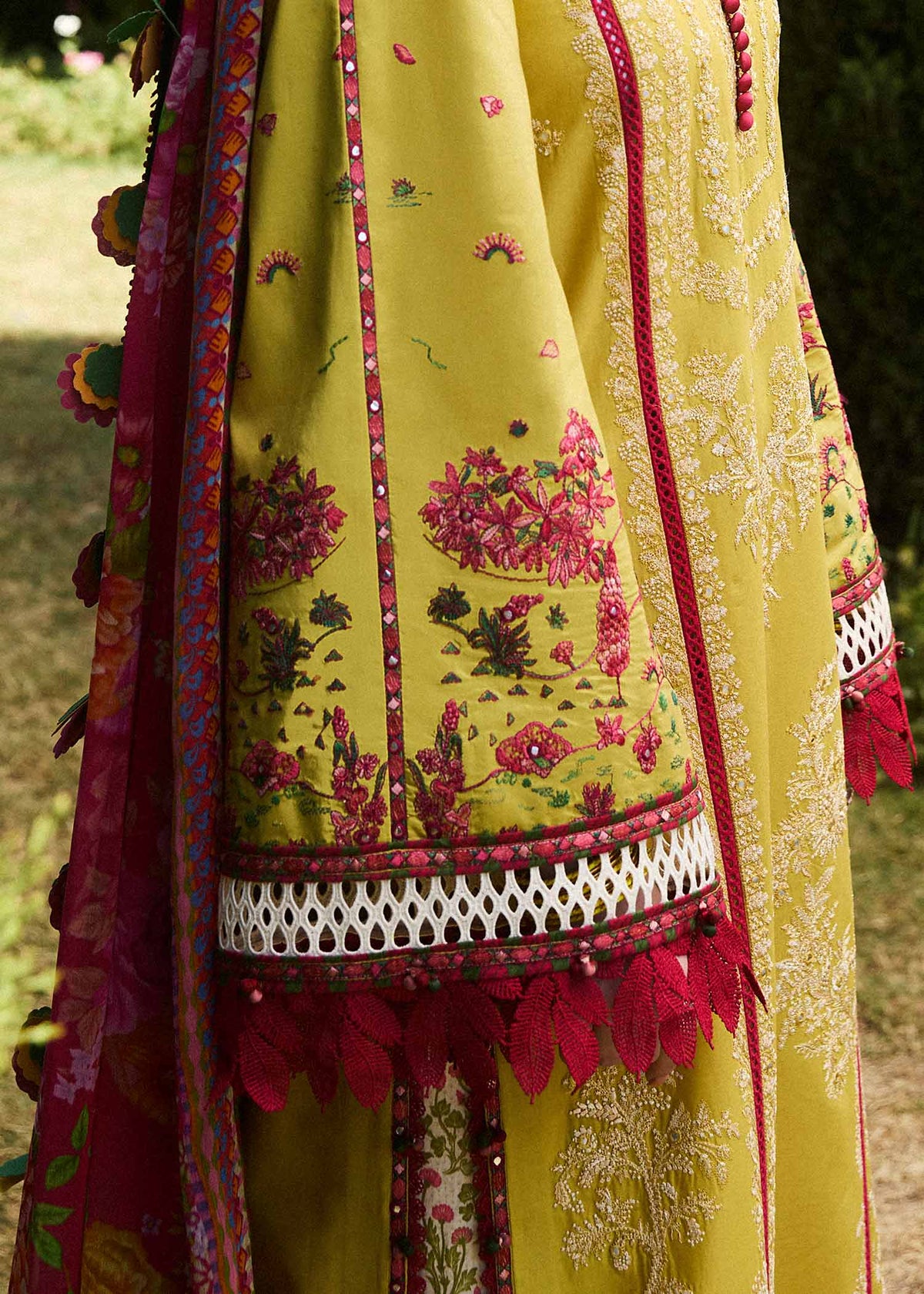 Olive Red ZB-9068
